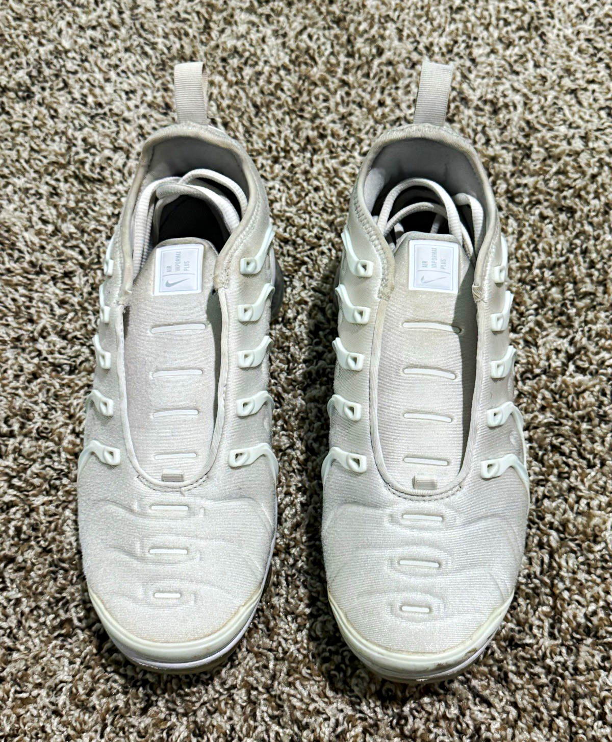 Nike Air VaporMax Plus Triple White Men's Low Top Sneakers 924453-100