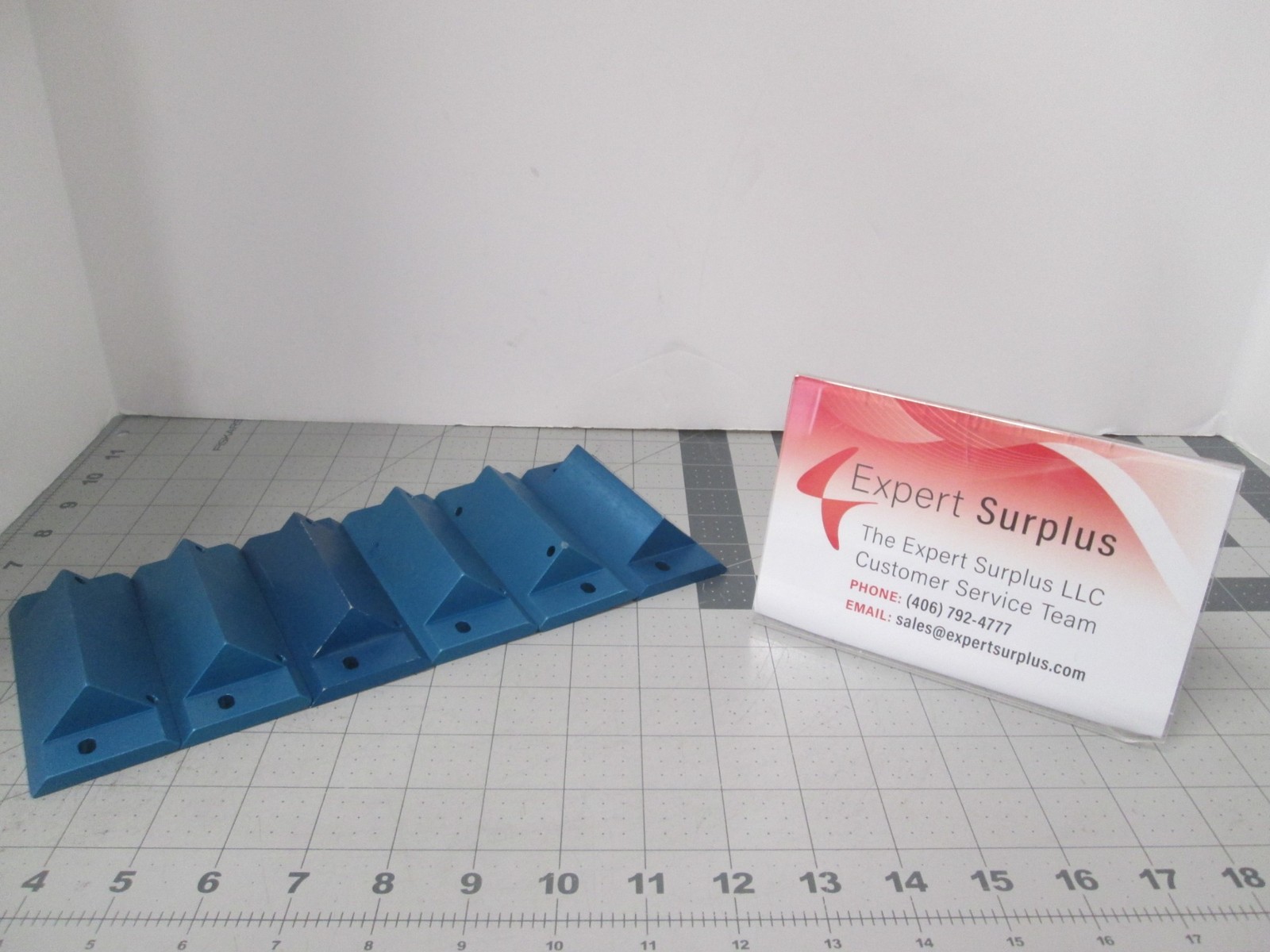 Watkins Johnson, 905908-001, MFC Mounting Bracket for WJ999 APCVD, New, Lot of 6