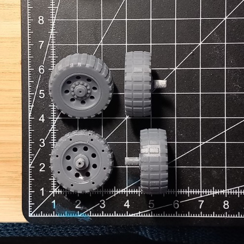4 X Basic Tire wheels with pegs, military truck style for modern and Sci Fi RPGs