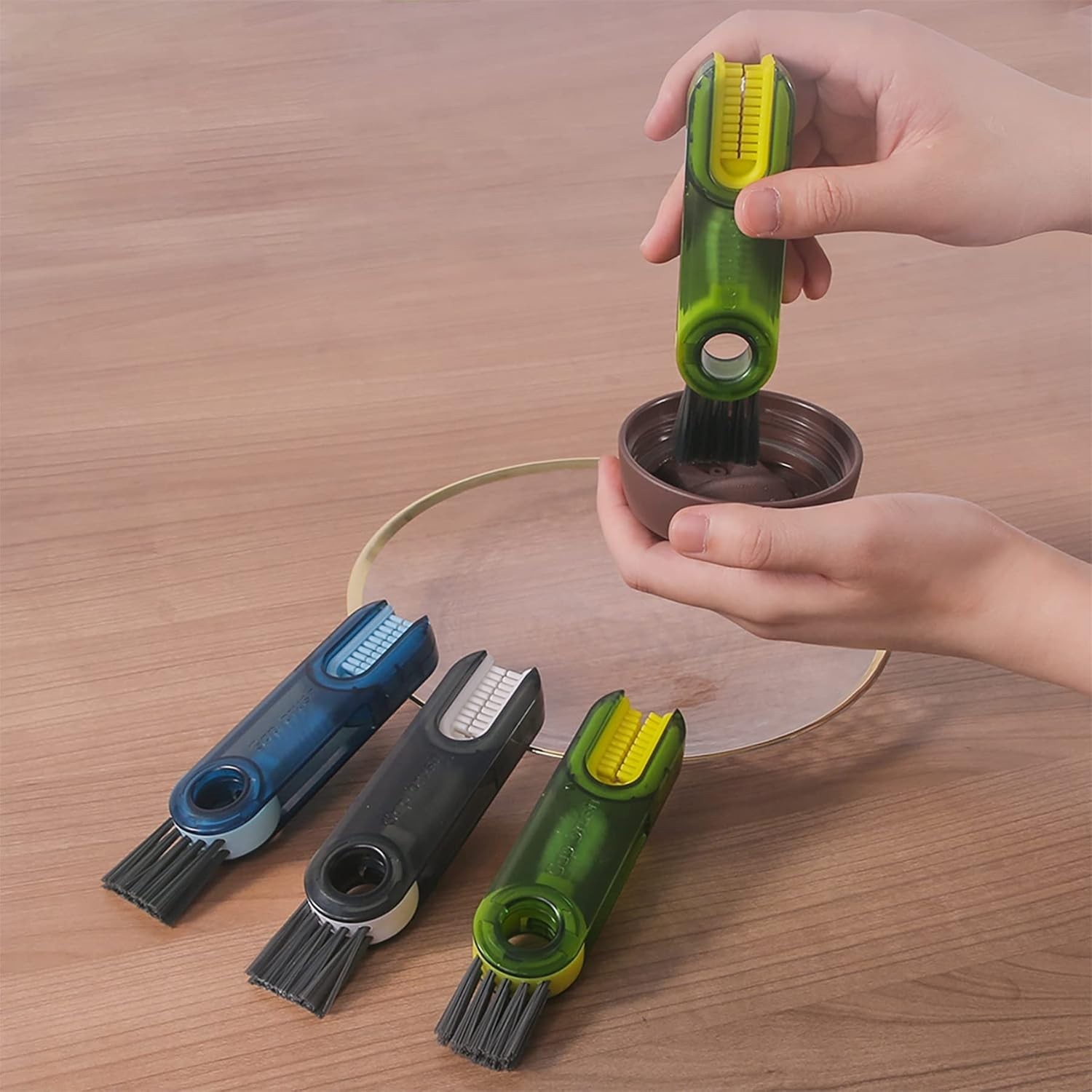 Rotating Bottle Brush with Silicone Cupping