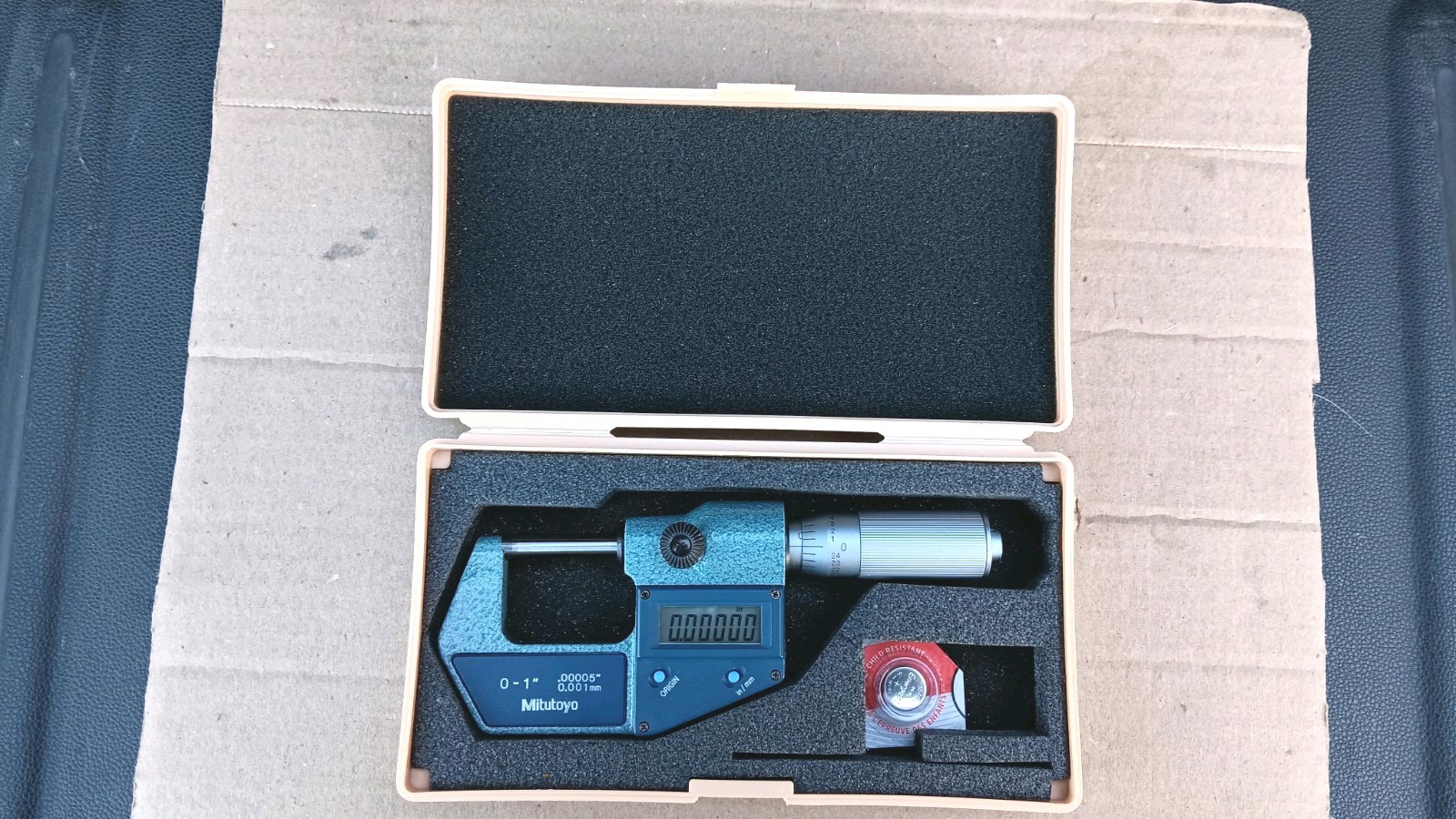 Mitutoyo 293-766-30 Micrometer 0-1" inch 0.00005" 0.001mm res Japan