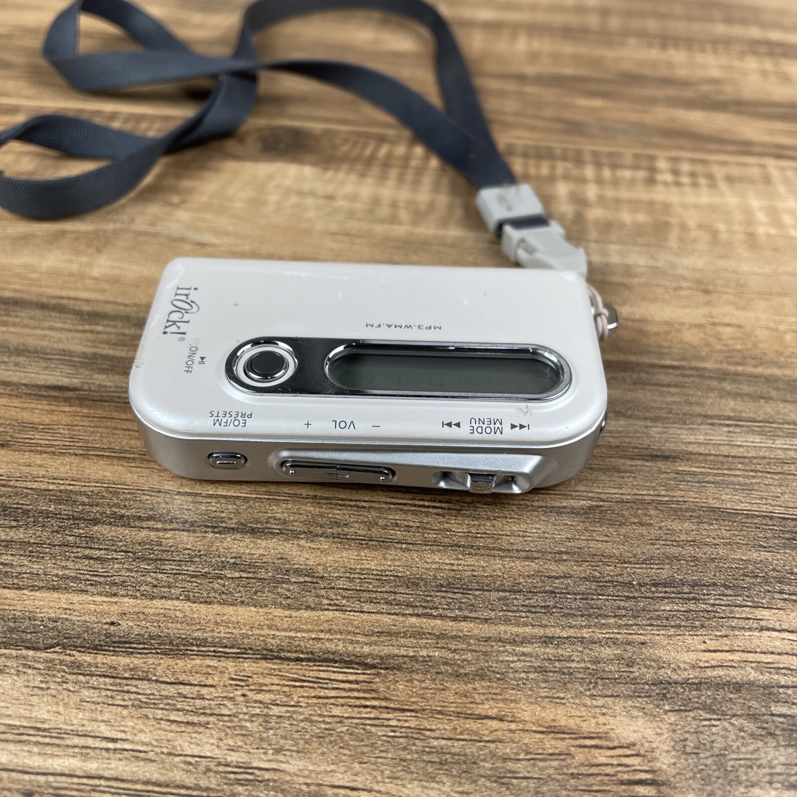 irock! 830 MP3 Player (128 MB) Working