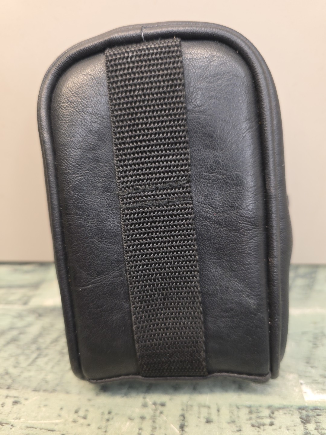 Case Logic Black Camera Case 4x6 Zip Closure Belt Loop Compact