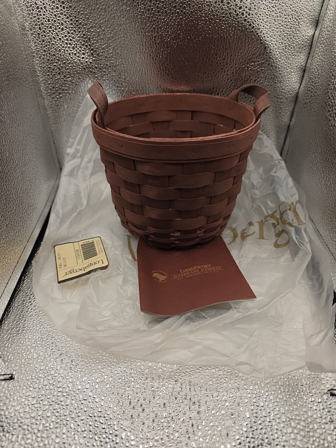 6.3"x4" New Longaberger Handmade small Fruit-Merlot basket. Z2