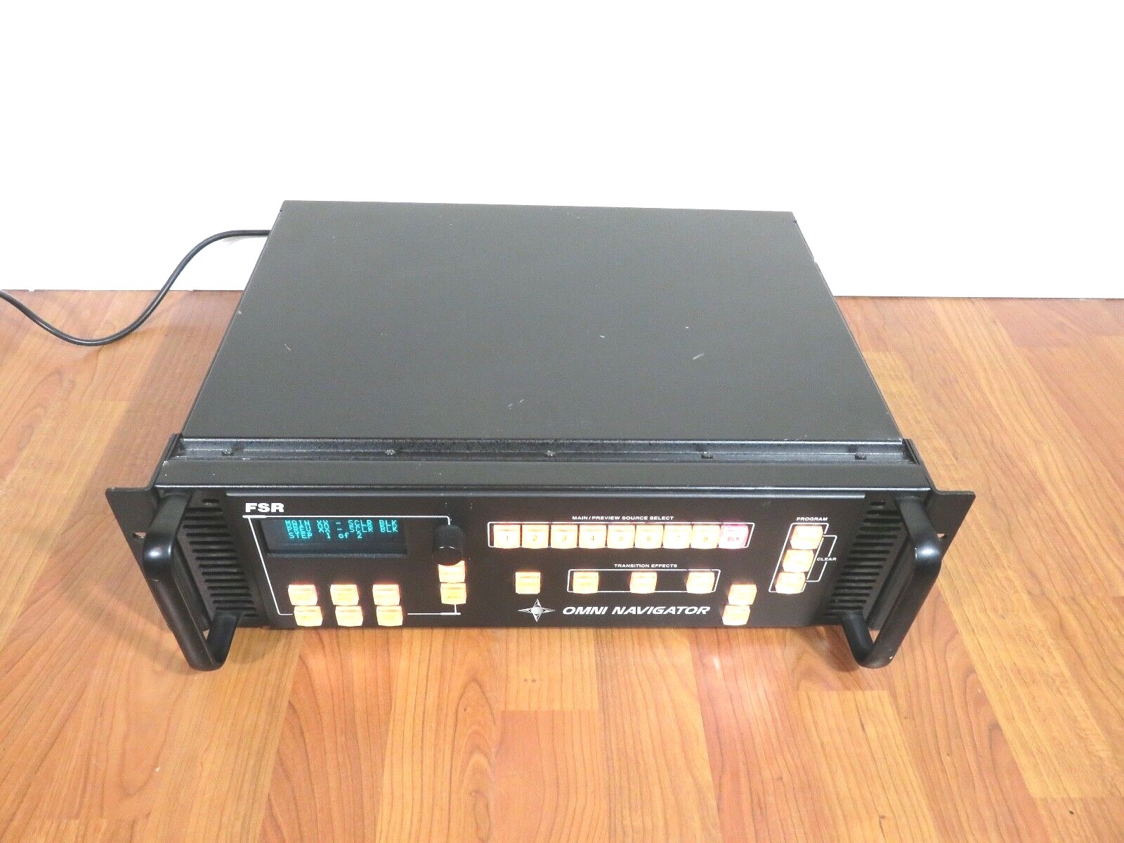 ON-2000 Omni Helm Navigator Seamless Graphic Switcher