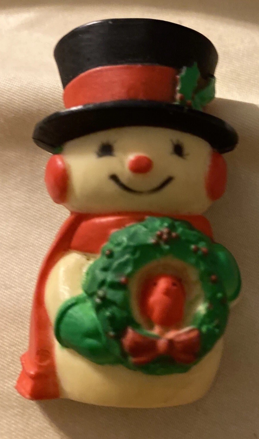 Collectible Pin Snowman Wreath Christmas Hallmark