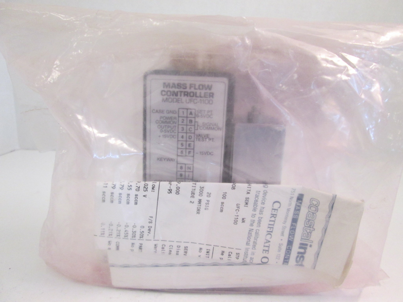 Unit UFC-1100 Mass Flow Controller, NH3, 100 C, Used