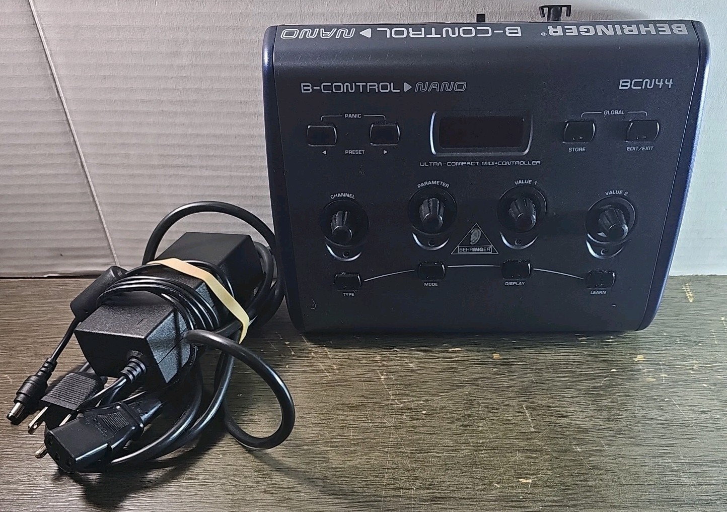 Behringer B-Control Nano BCN44 Rotary MIDI Controller Control Surface