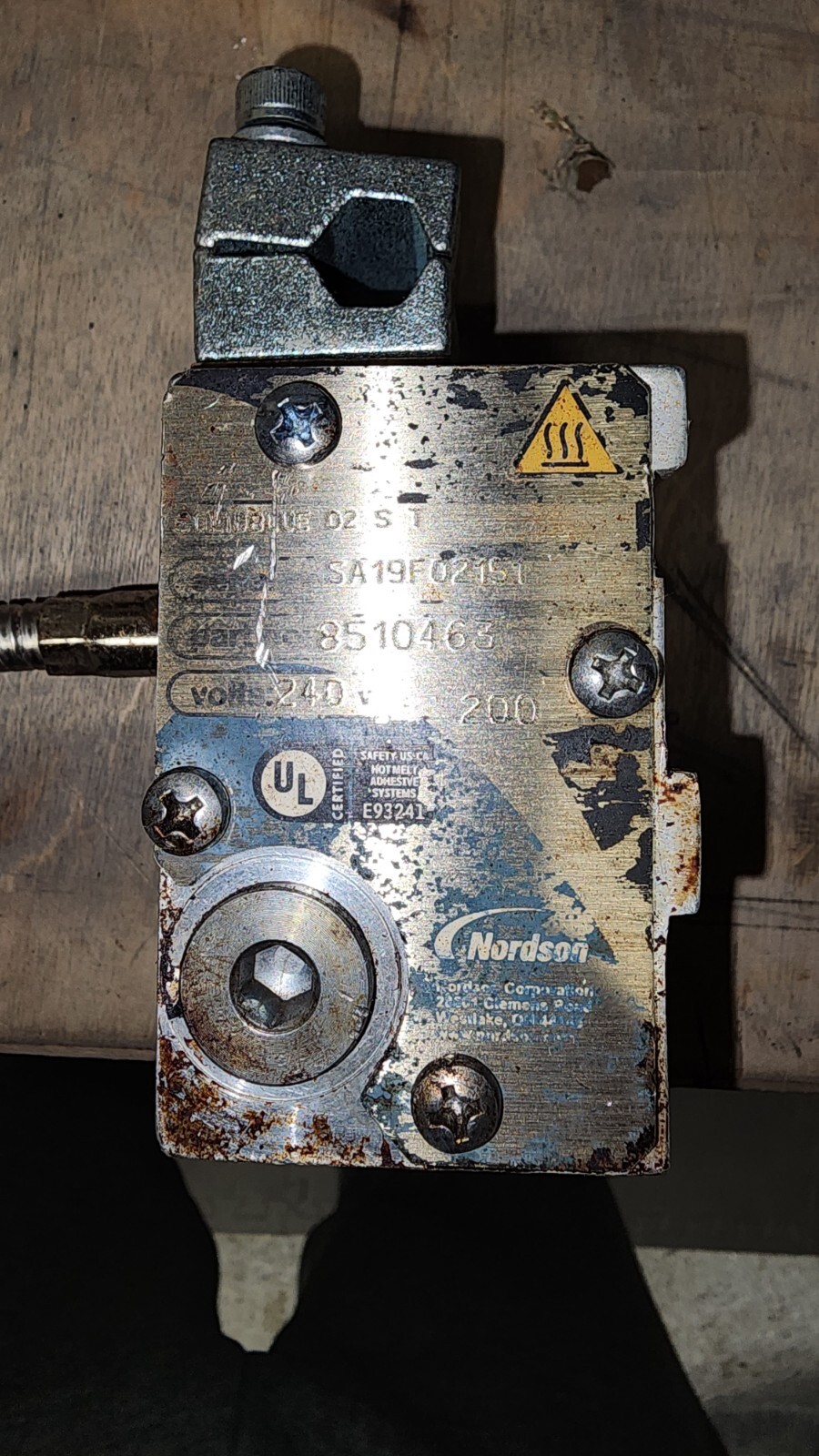 Nordson Solid Blue 02.  8510463 Hot Melt Gun