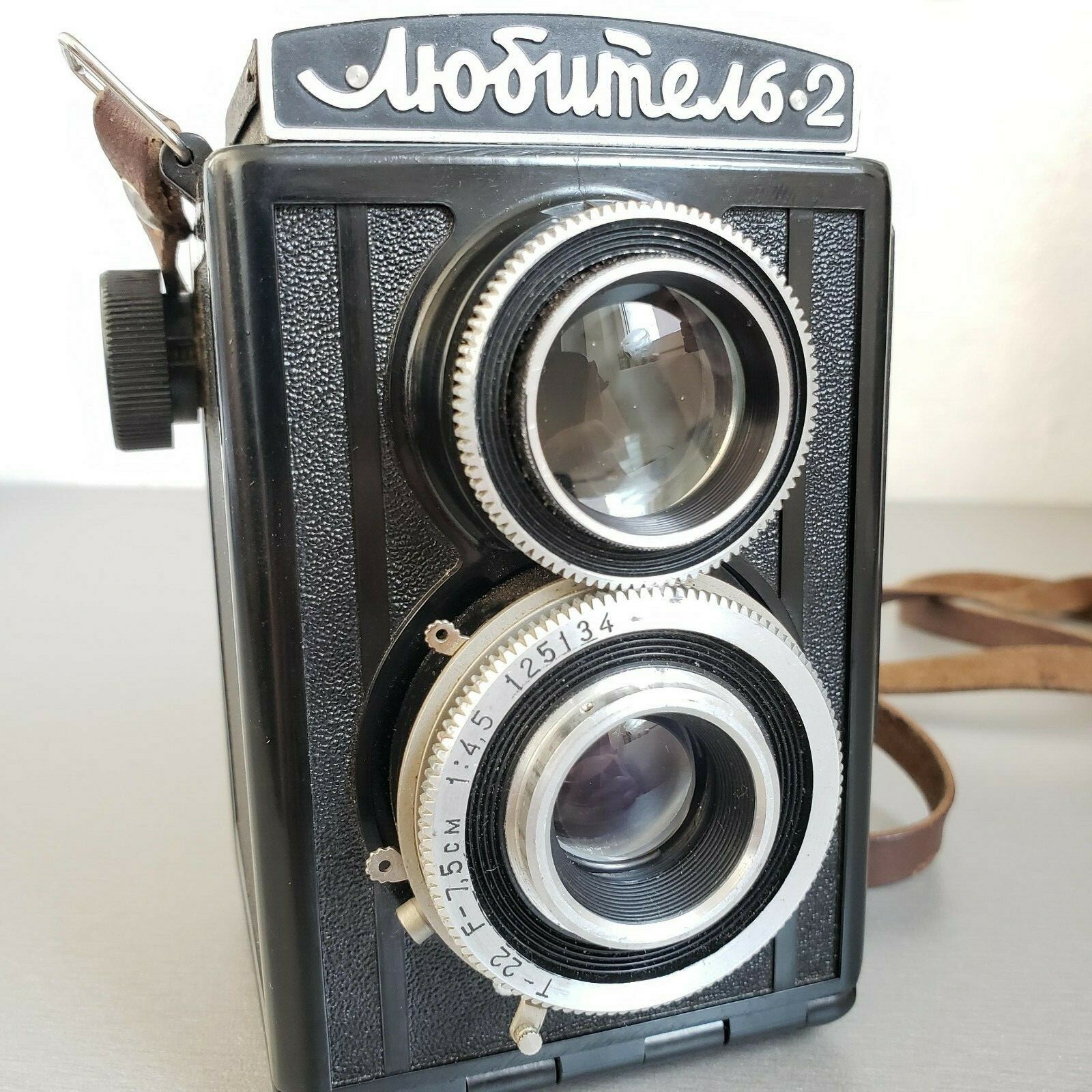 LUBITEL 2 LOMO Photo Camera Soviet TLR Medium Format 6x6