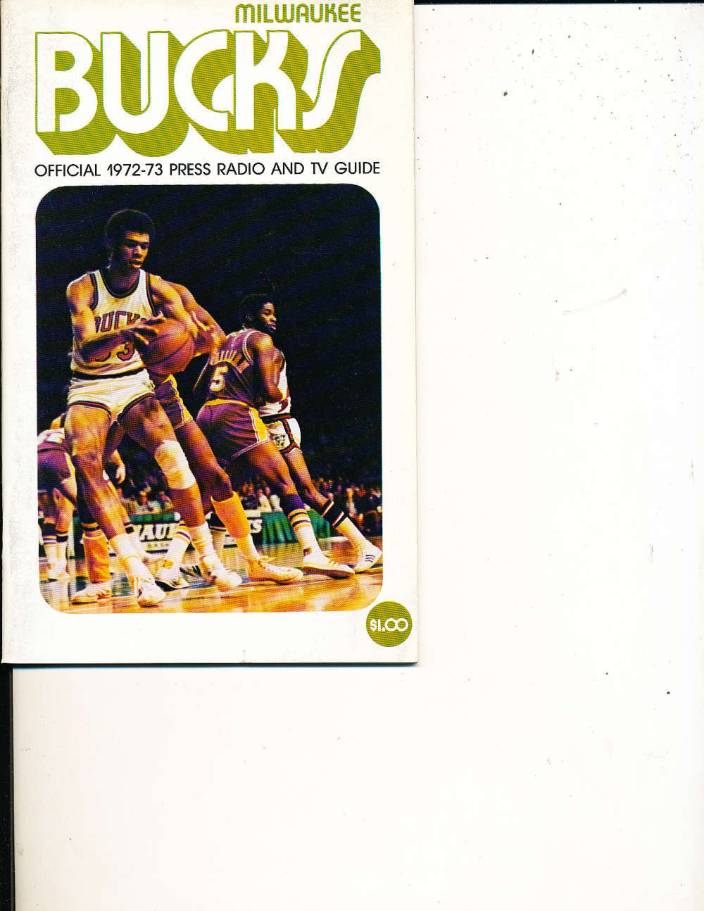 1972 - 1973 Milwuakee Bucks Kareem Abdul Jabbar guide NBAmg1