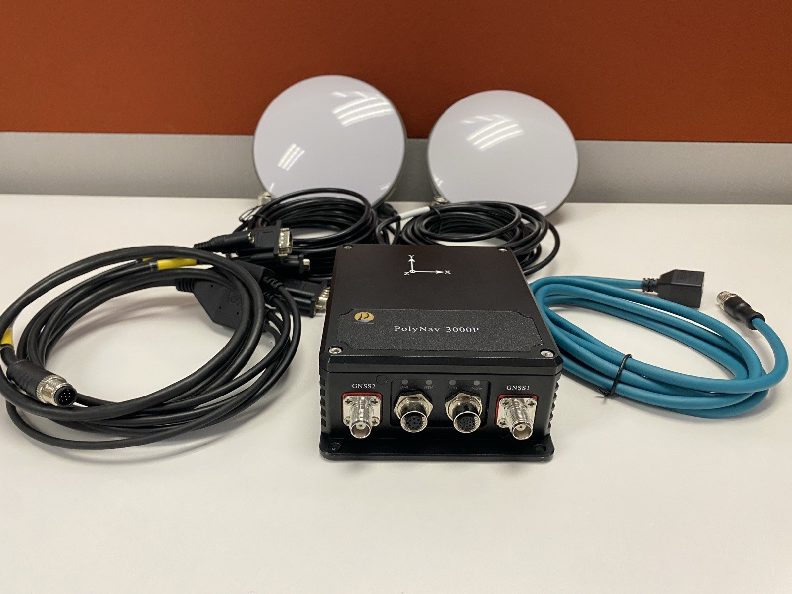 PolyNav 3000P High-Precision GNSS/INS Dual RTK + GNSS Antennas