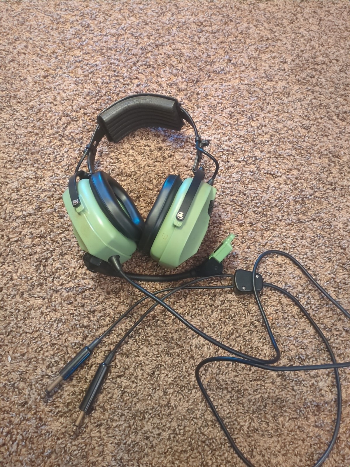 DAVID CLARK H10-80 AVIATION HEADSET W/ M-4 MIC