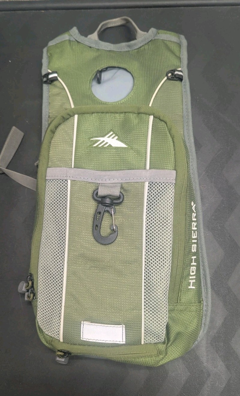 High Sierra Hydration Pack Green With New Unigear Bladder Rave Hiking Ready