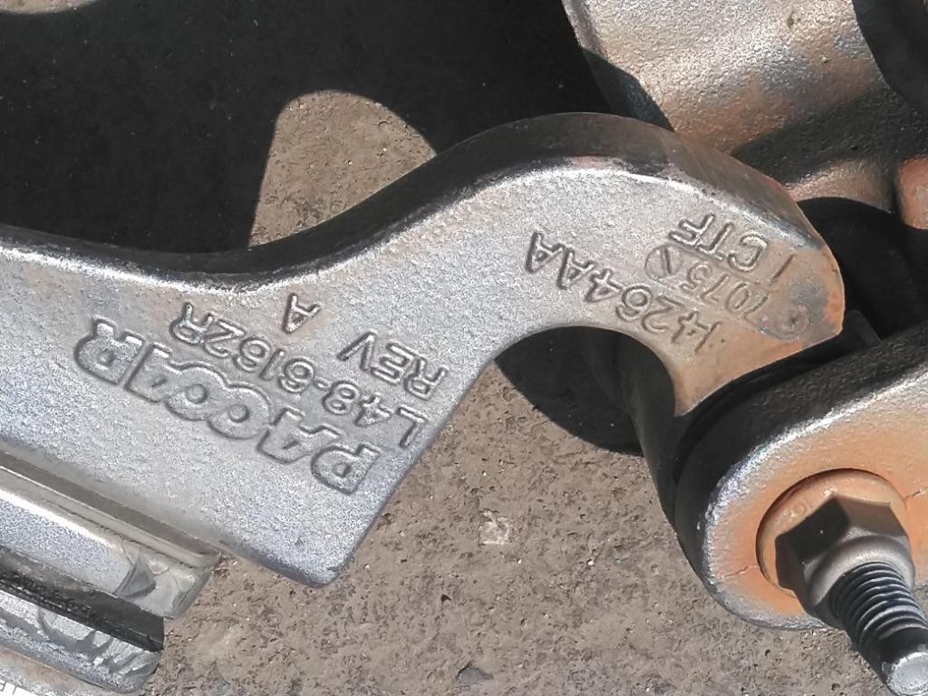 For 2018 PETERBILT 567 HOOD HINGE Right , WA