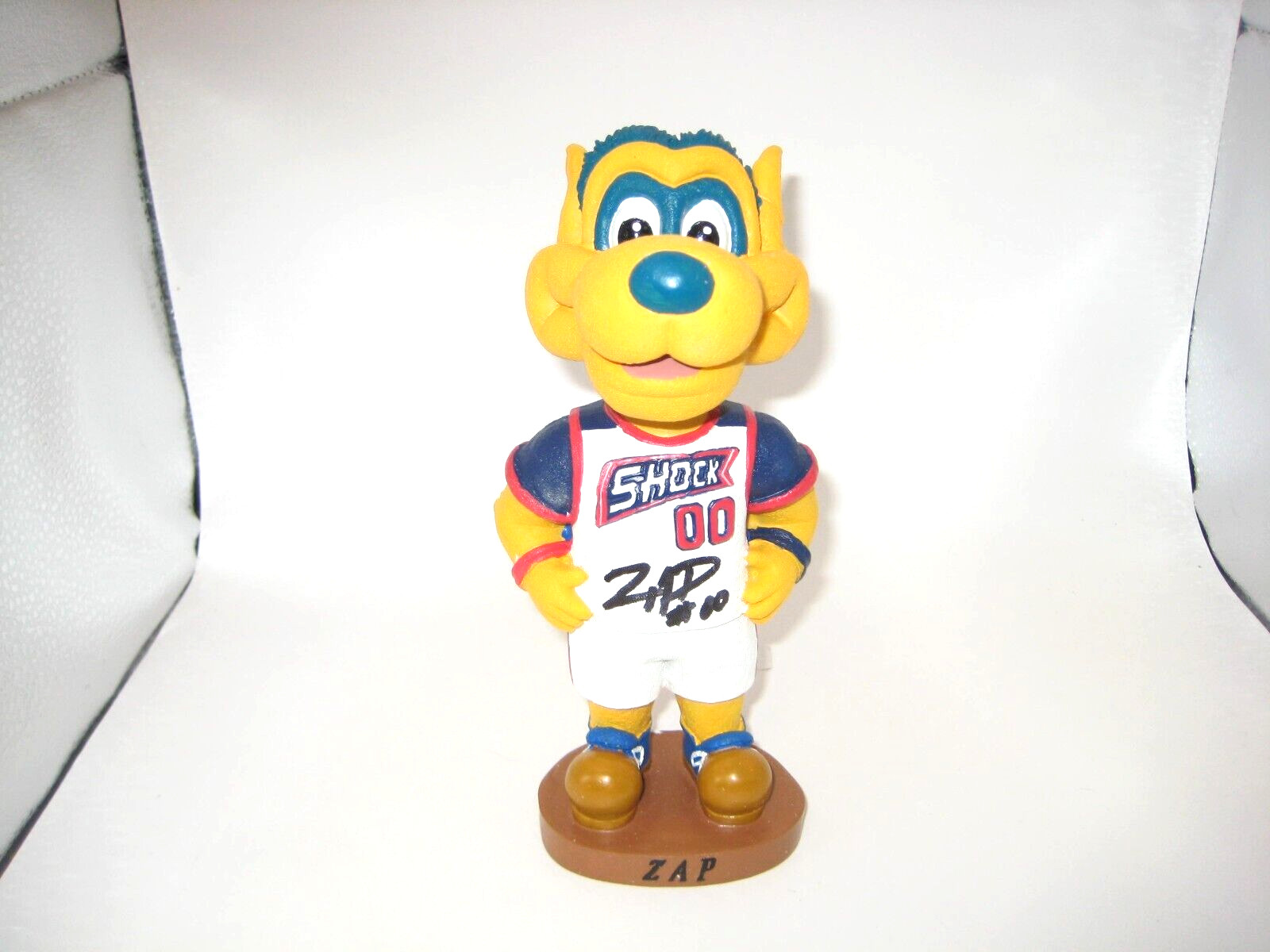 ZAP #00 DETROIT SHOCK WNBA MASCOT SIGNED 2003 BOBBLE HEAD MINT COA FREE SHIPPING