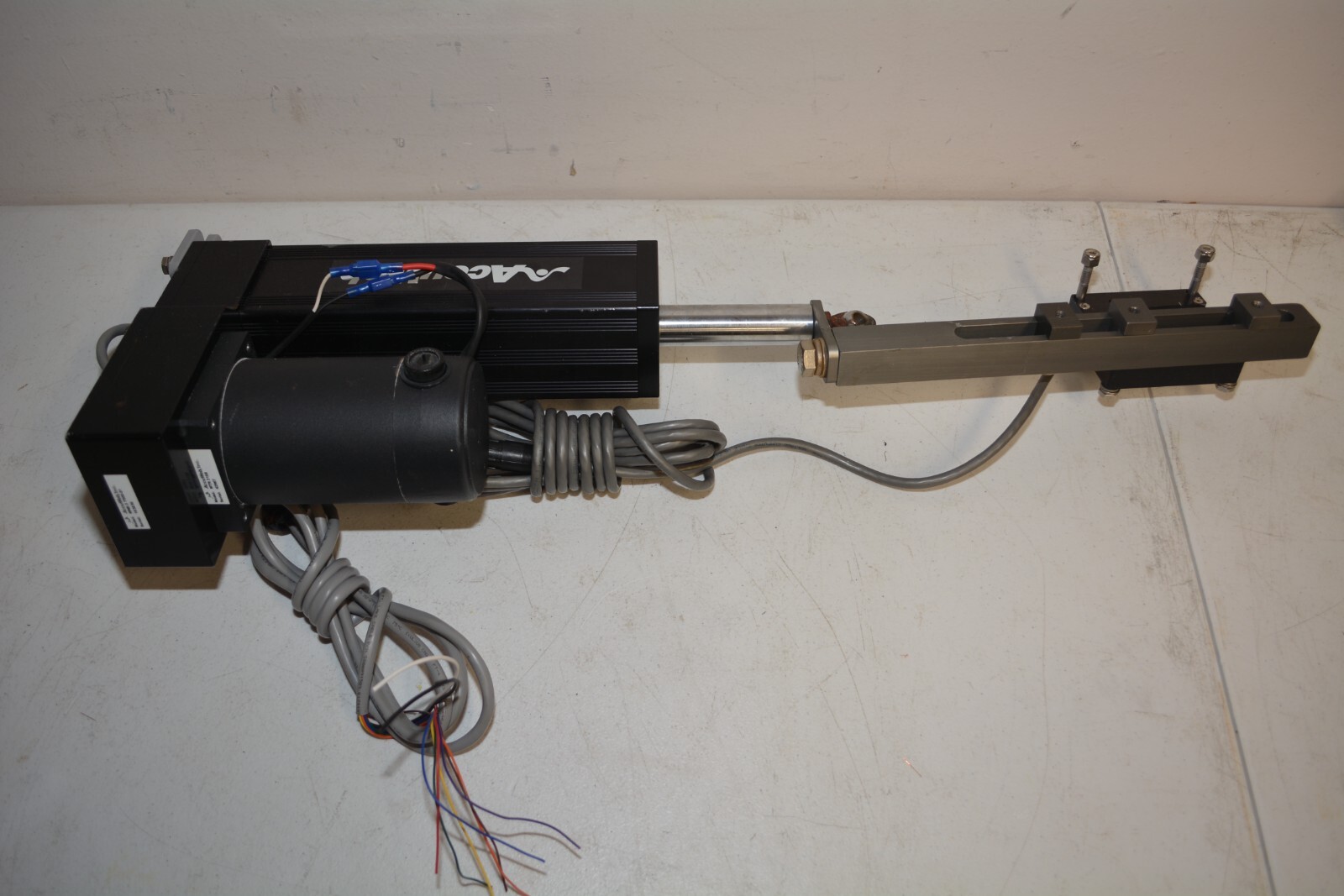 ^ AccuWeb Web Edge Guide Linear Actuator MNE-3 7500 / MTR 3108 & 1.5X3U Sensor
