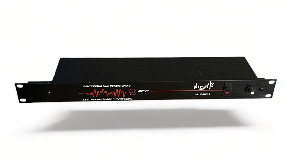 Nigel B CONTINUOUS LINE CONDITIONING 8 Outlets Rack