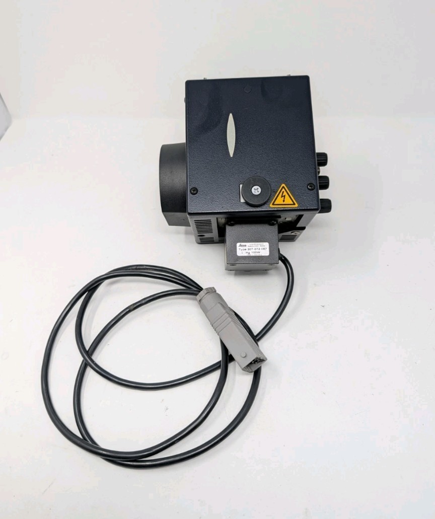 Leica DMLB Microscope Lamp Housing 307-072-057 DMLB Series 100W Light Source