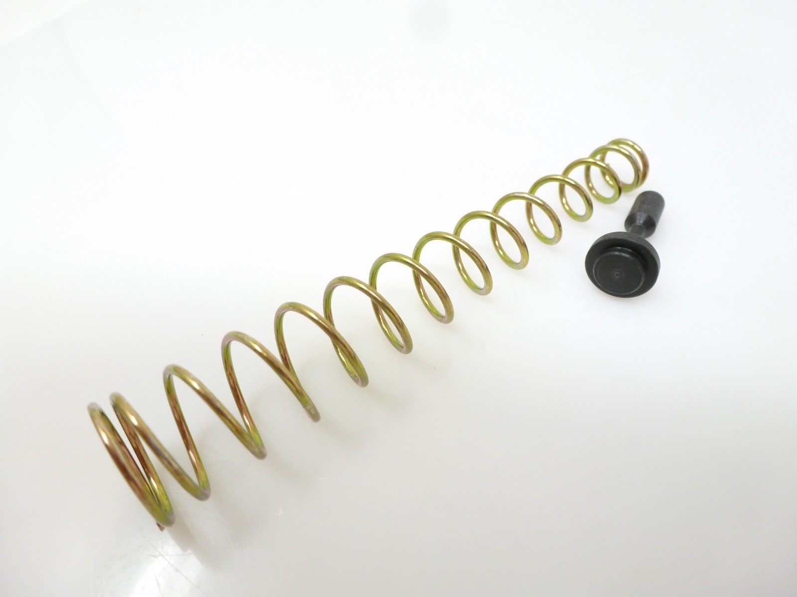NEW OEM MACDEV C6 CYBORG CUP SEAL & SPRING PAINTBALL MARKER