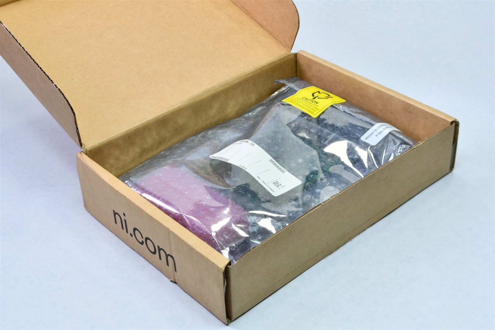 National Instruments 188150H‑01L NI PXI‑6528 Digital I/O Module 48‑Channel