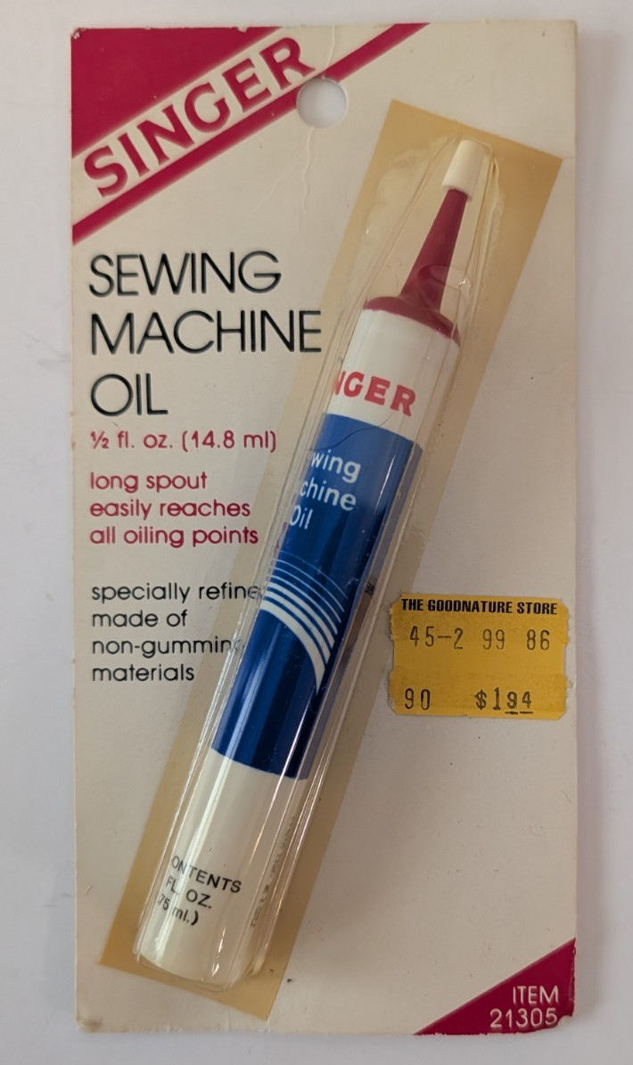 Vintage Singer Sewing Machine Oil ½ fl oz Long Spout Tube Sealed No #21305