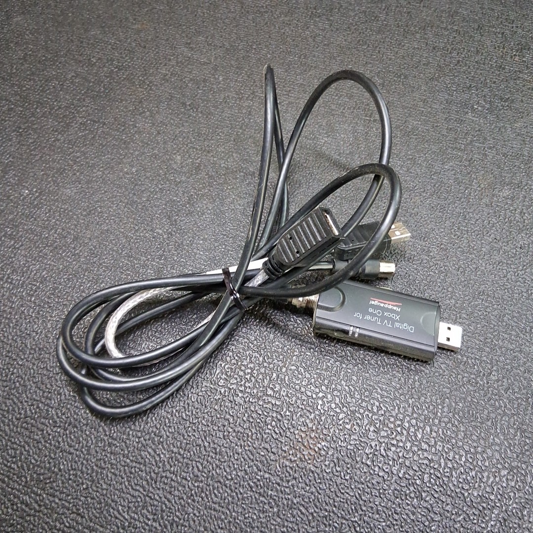 Hauppauge! Digital TV Tuner for XBox One NTSC/ATSC/UQAM USB HD TV Receiver