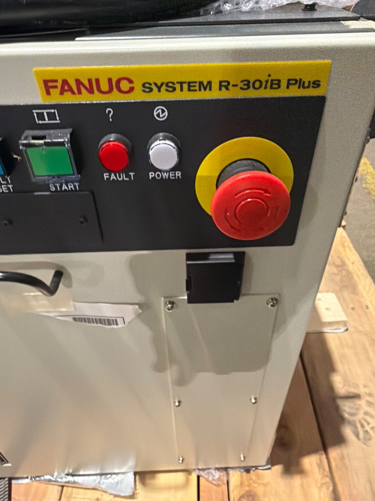 FANUC M‑20iA/35M Complete with R‑30iB Plus Controller USED