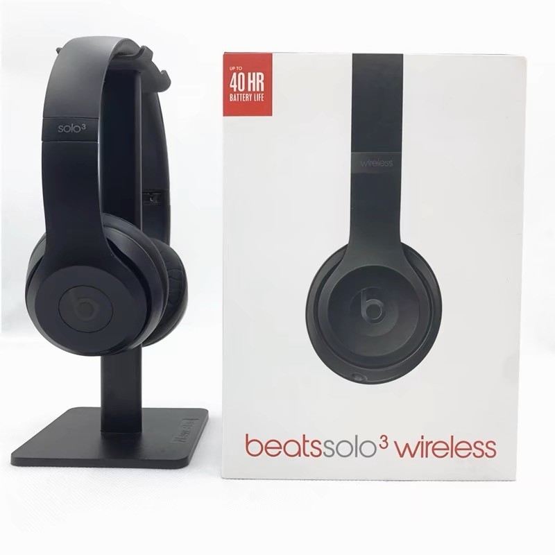 New Sealed Beats Solo3 Wireless Bluetooth On-Ear Headphones - Matte Black Color