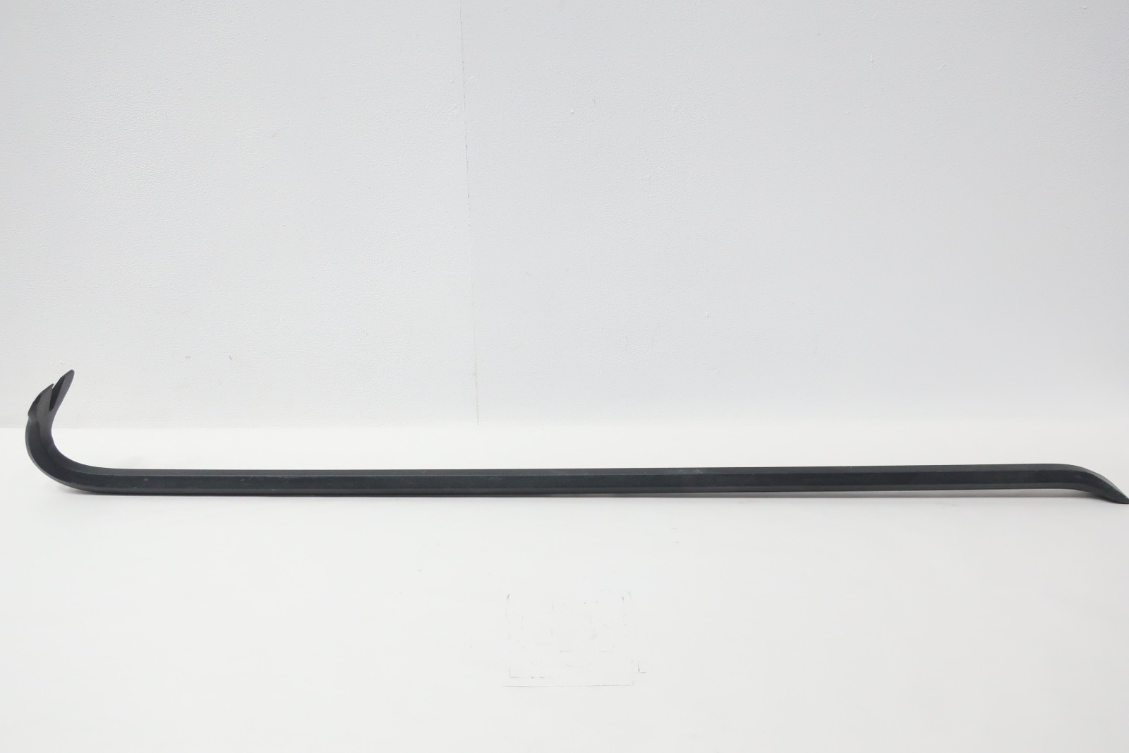 Ames 1173000 Gooseneck Wrecking Bar 48"