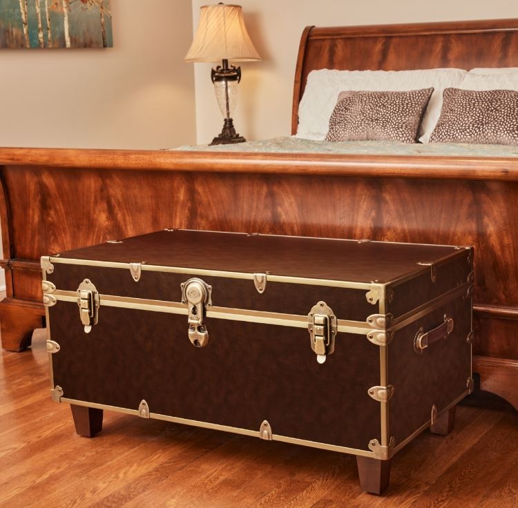 Luxury Faux Leather Coffee Table/End of Bed  Trunk 40x22x20 USA MADE