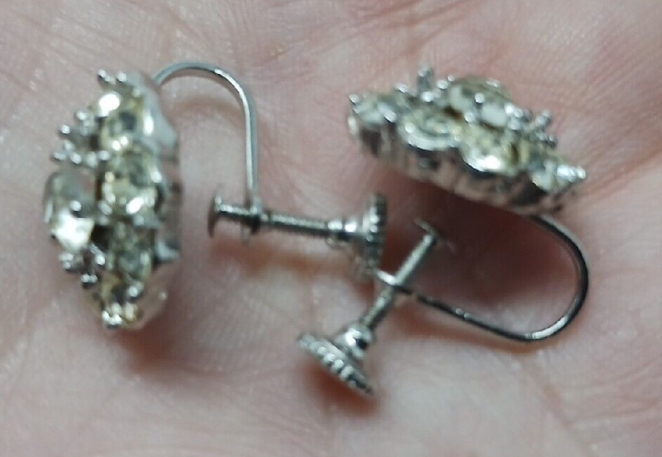 Clear Rhinestone Earrings Vintage Silver Tone Screw Backs #G6