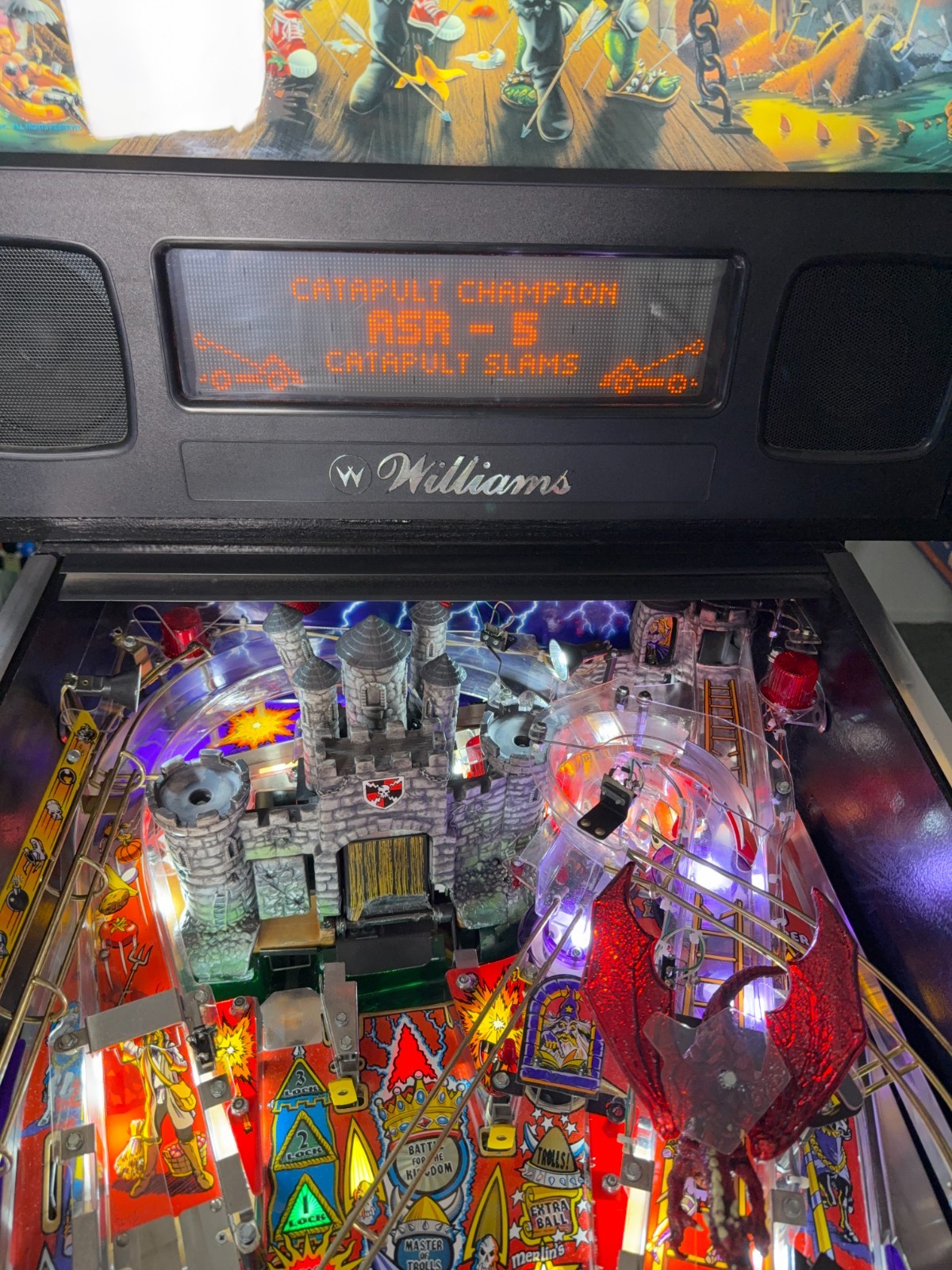 Medieval Madness Pinball Machine - Williams 1997