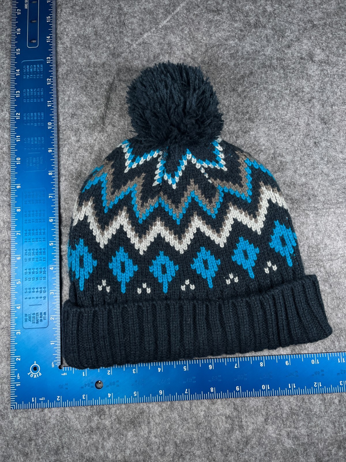 Old Navy Beanie Toque Adult One Size Blue Geometric Knit 100% Acrylic Ski