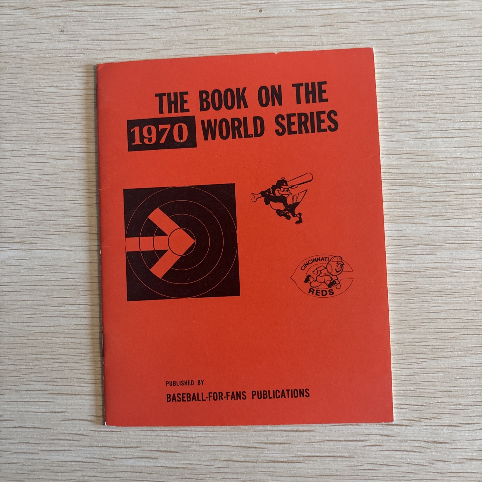 THE BOOK ON THE 1970 WORLD SERIES REDS CARDINALS BASEBALL FOR FANS
