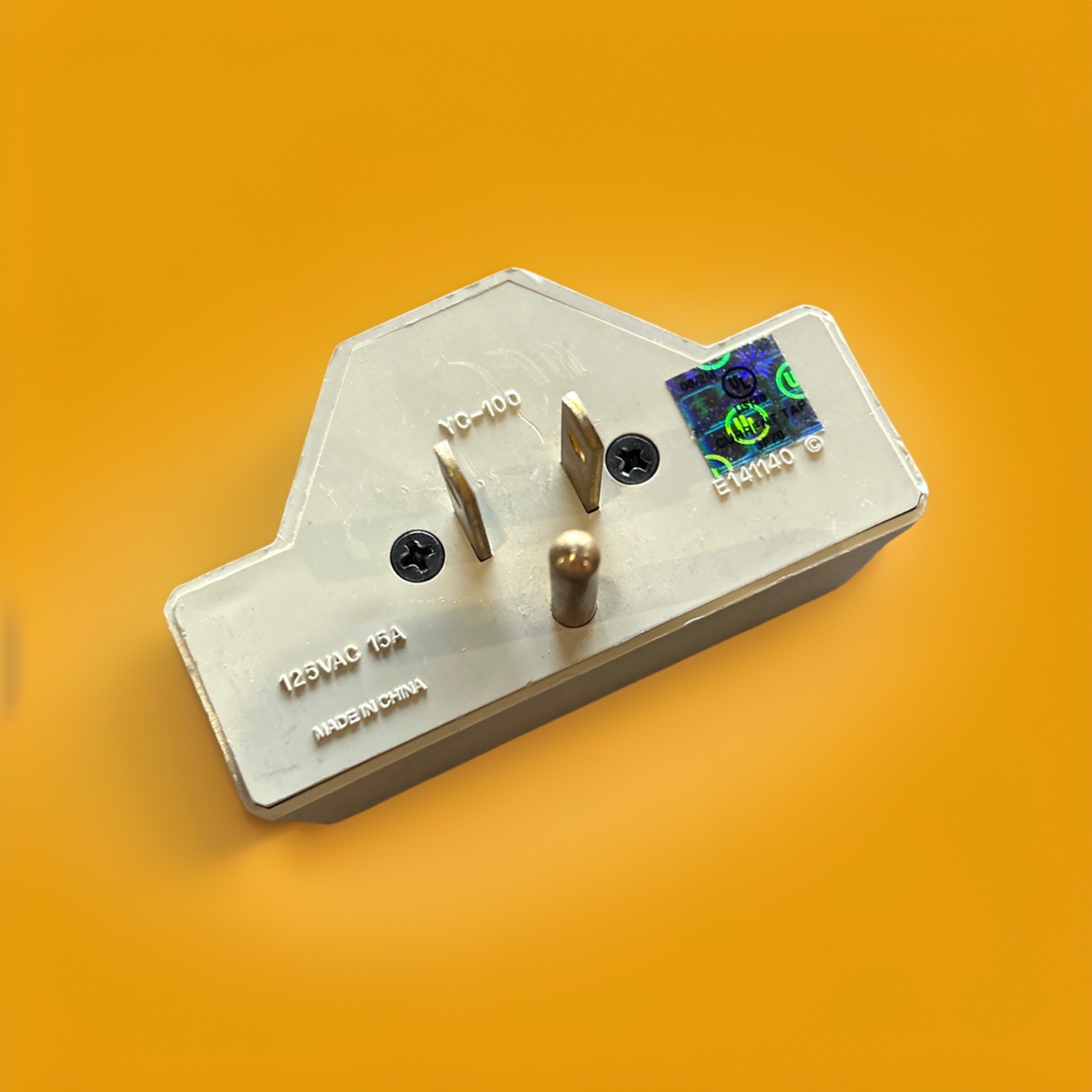 🔥(AN) ***QTY 10*** Leviton YC-100 Wall Outlet Plug ***FREE SHIPPING***