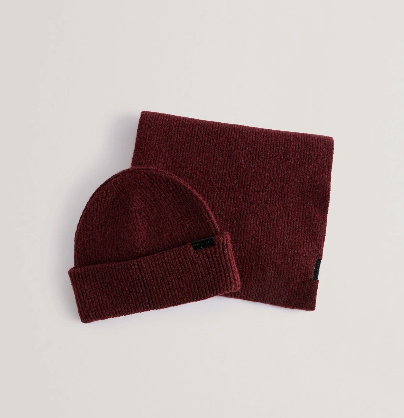 Ted Baker Hat Scarf Gift Set Men’s One Size Red Alliiys Rib Knit Gift Box