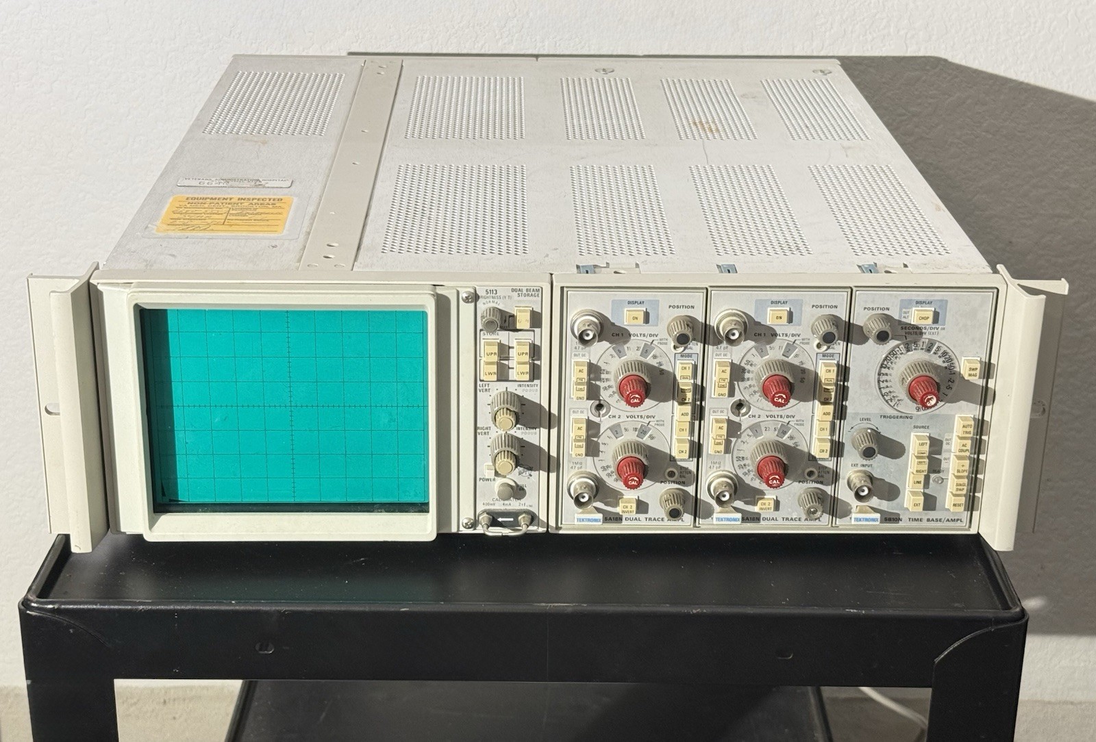 Vintage Tektronix 5113 Dual Beam Storage Oscilloscope 5A18N 5B10N