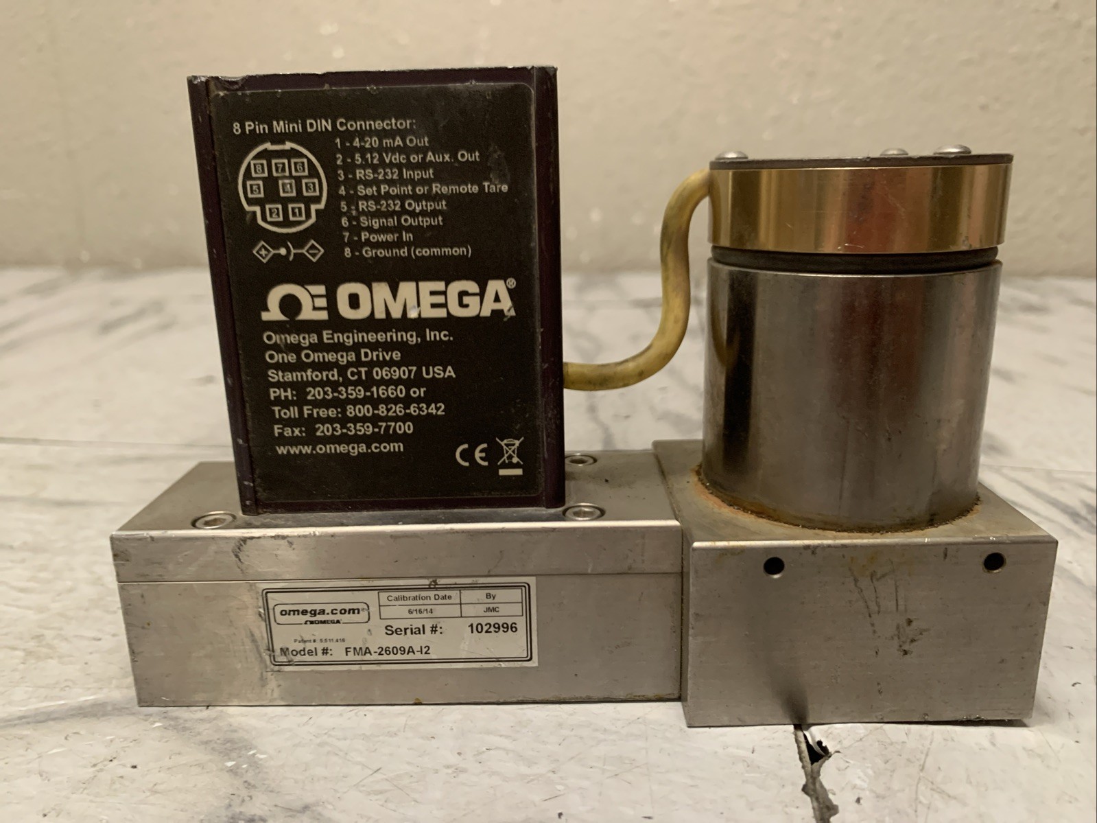 omega 8 pin din connector FMA-2609A-I2