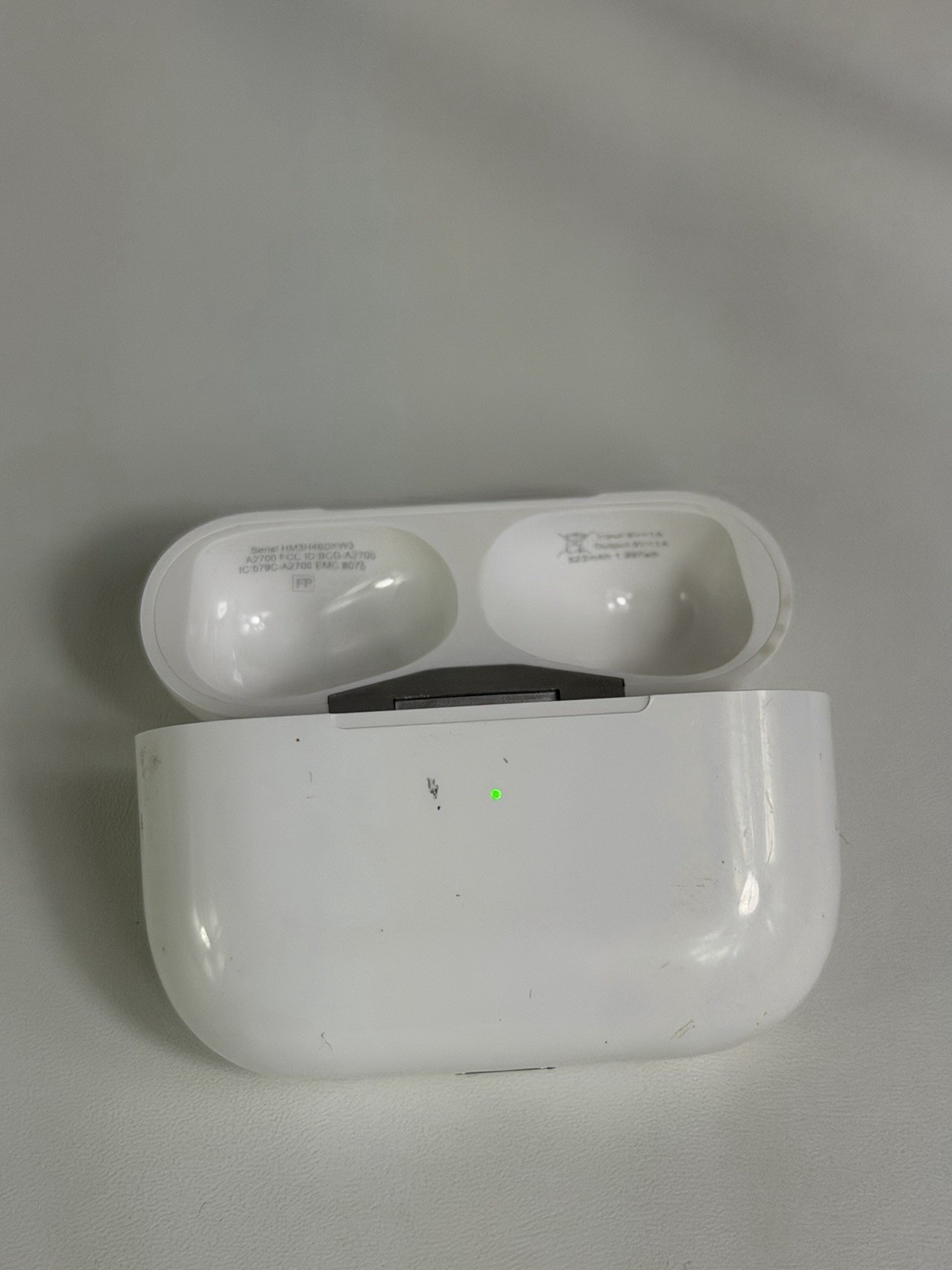 Apple AirPods Pro 2nd Gen Lightning Replacement Case Only A2700