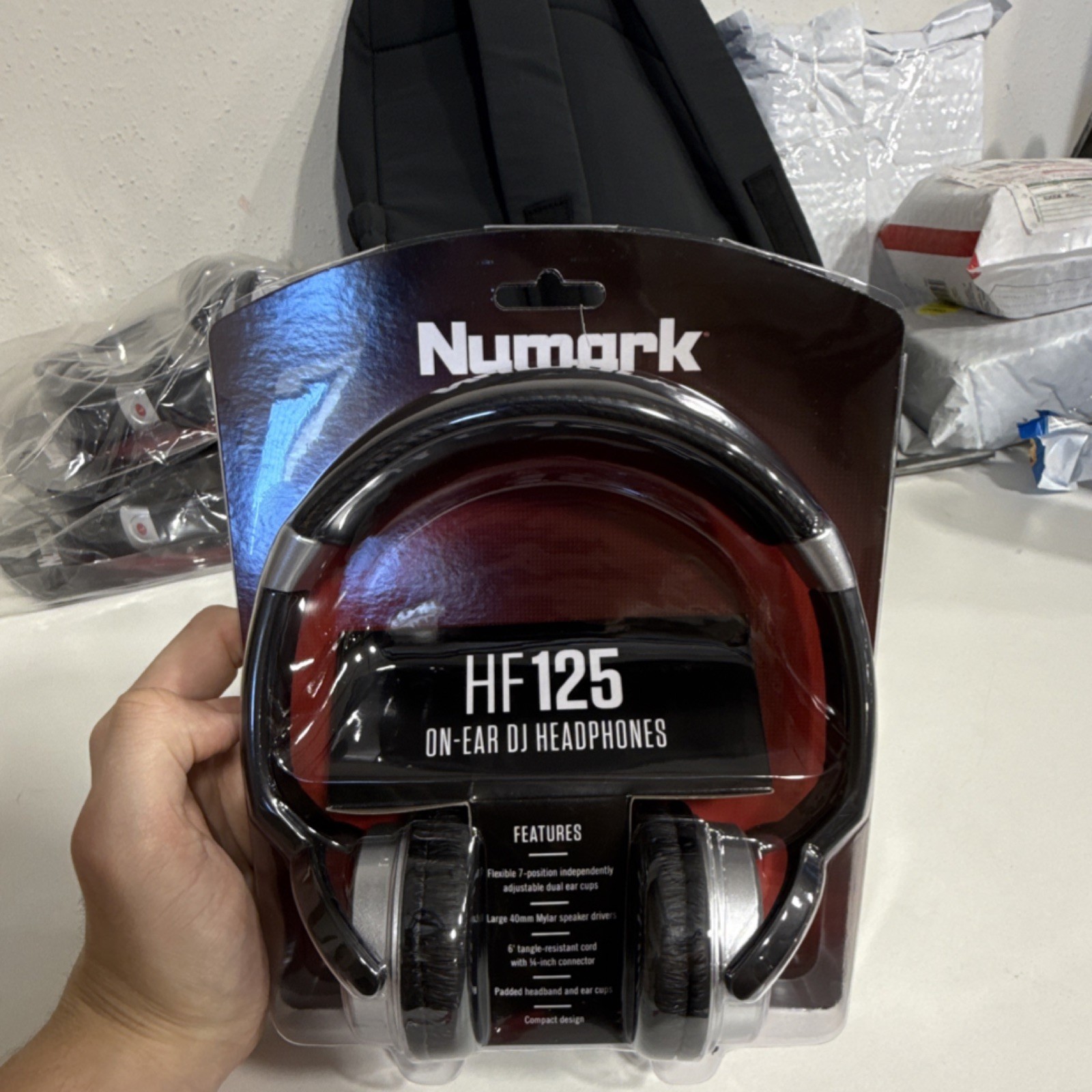 Numark HF125 On-Ear DJ Headphones Black Wired 40mm Rotating Ear Cups DJ