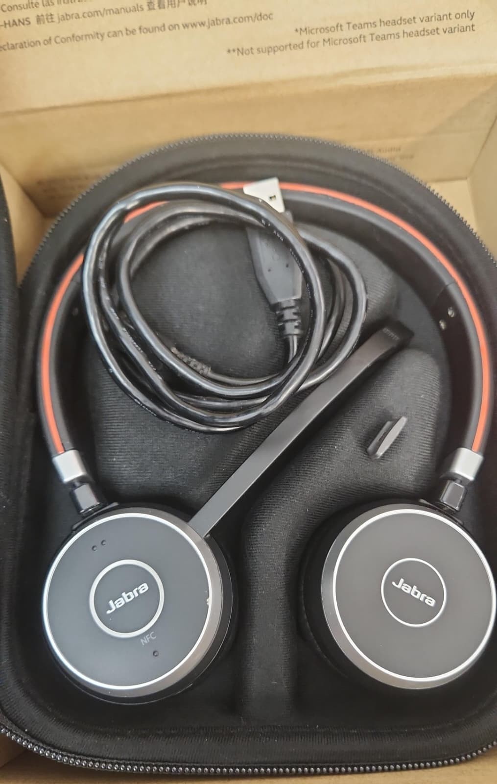 Jabra, Evolve 65, MS - Bluetooth Wireless Headset w/ Mic.(Black w/Red) Used No B