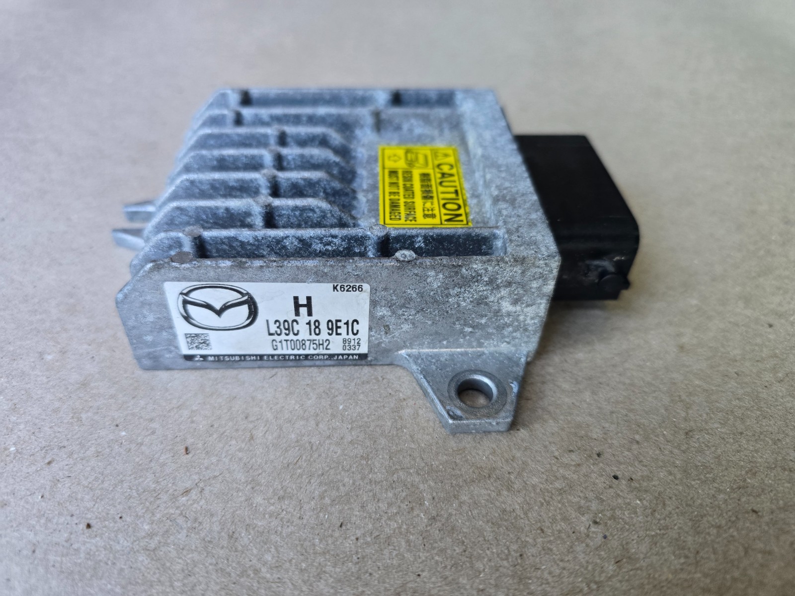 2008-2010 Mazda 5 Transmission Control Module TCU TCM # L39C 18 9E1C USED OEM