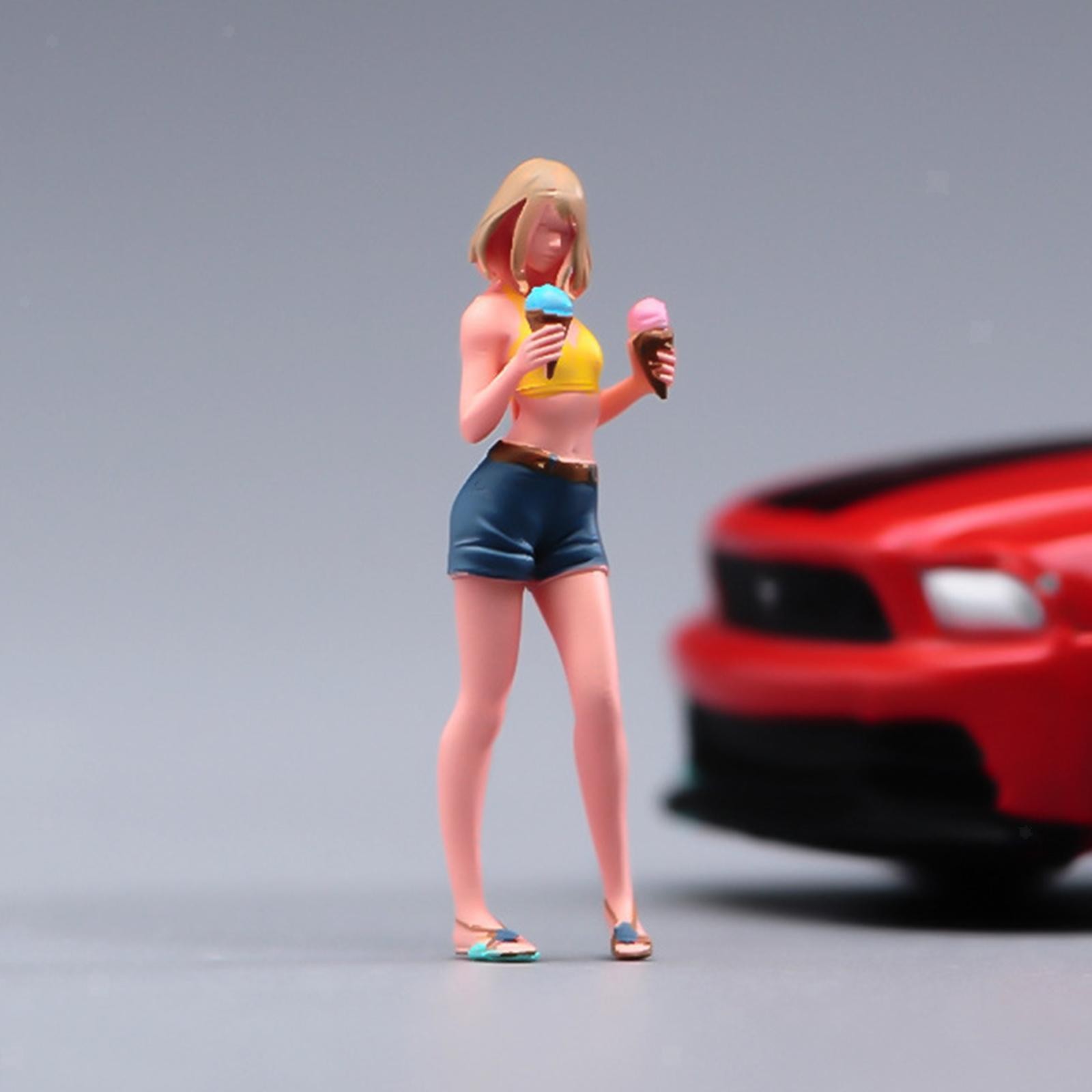 1/64 Girl Figure Model Resin Figurine Miniature Scene DIY Diorama Accessory