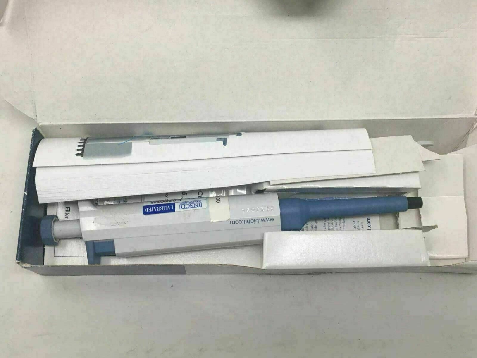 BIOHIT ProLine (1000 uL) Lab Pipettor Fixed Volume Single Channel Pipette 722045