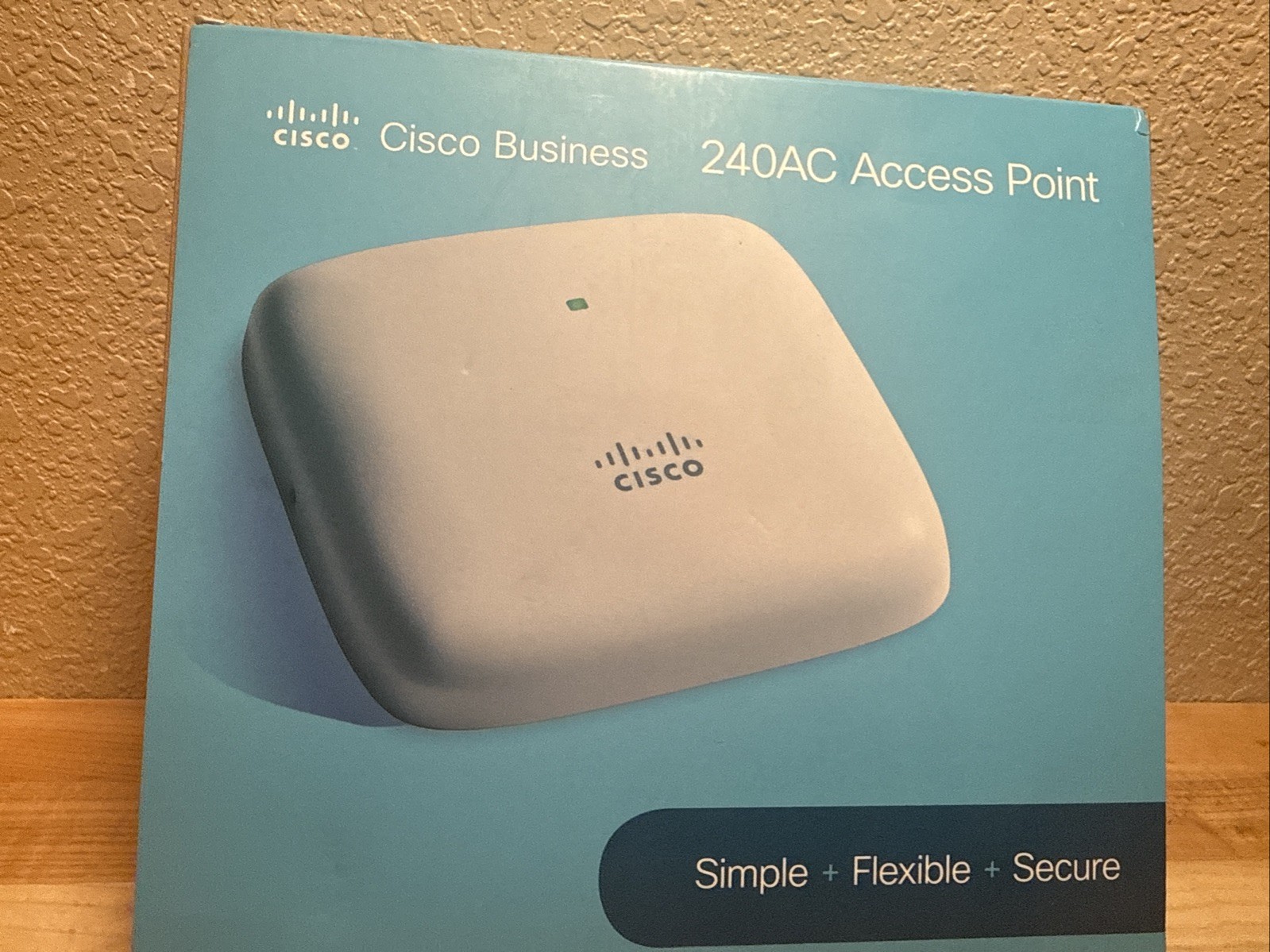 Cisco Business 240AC Wi-Fi Wireless Access Point 2 GbE Ports 802.11ac CBW240AC-B