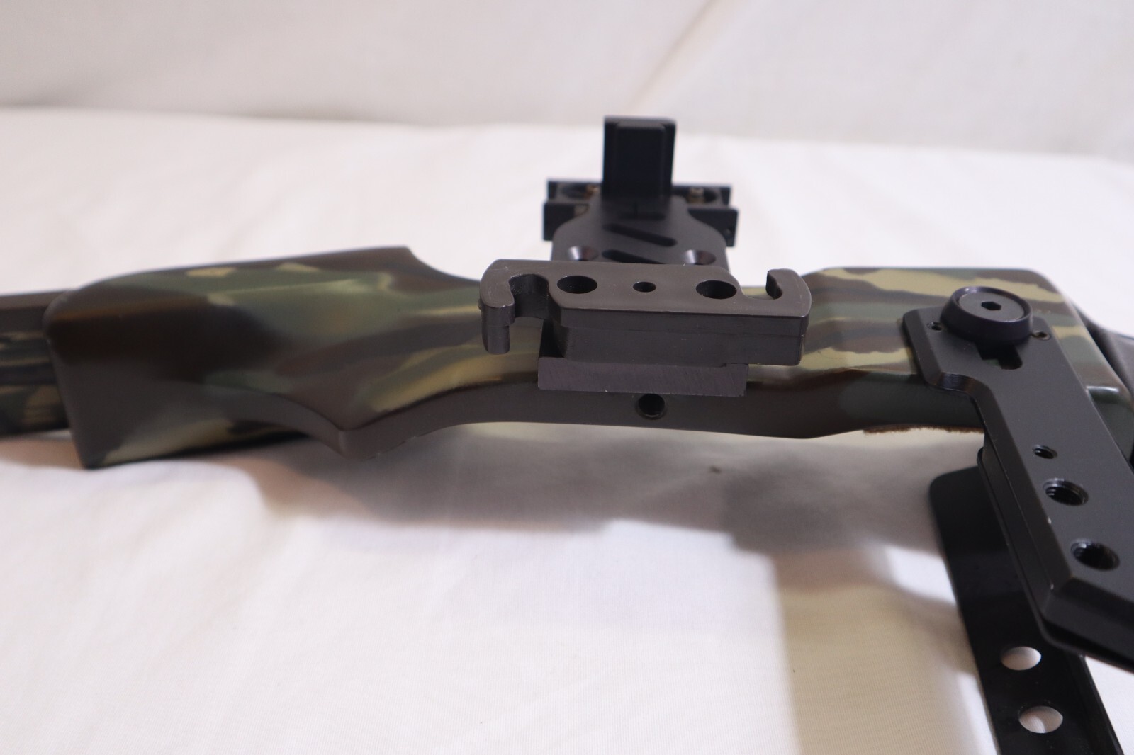 ROBINHOOD PHOENIX COMPOUND BOW (CAMOUFLAGE) ~