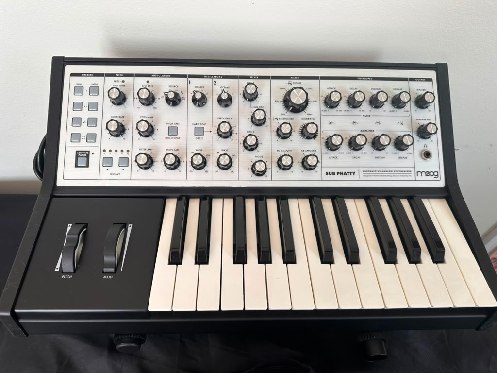 Moog Sub Phatty Analog Synthesizer Bundle | Keyboard Stand Included