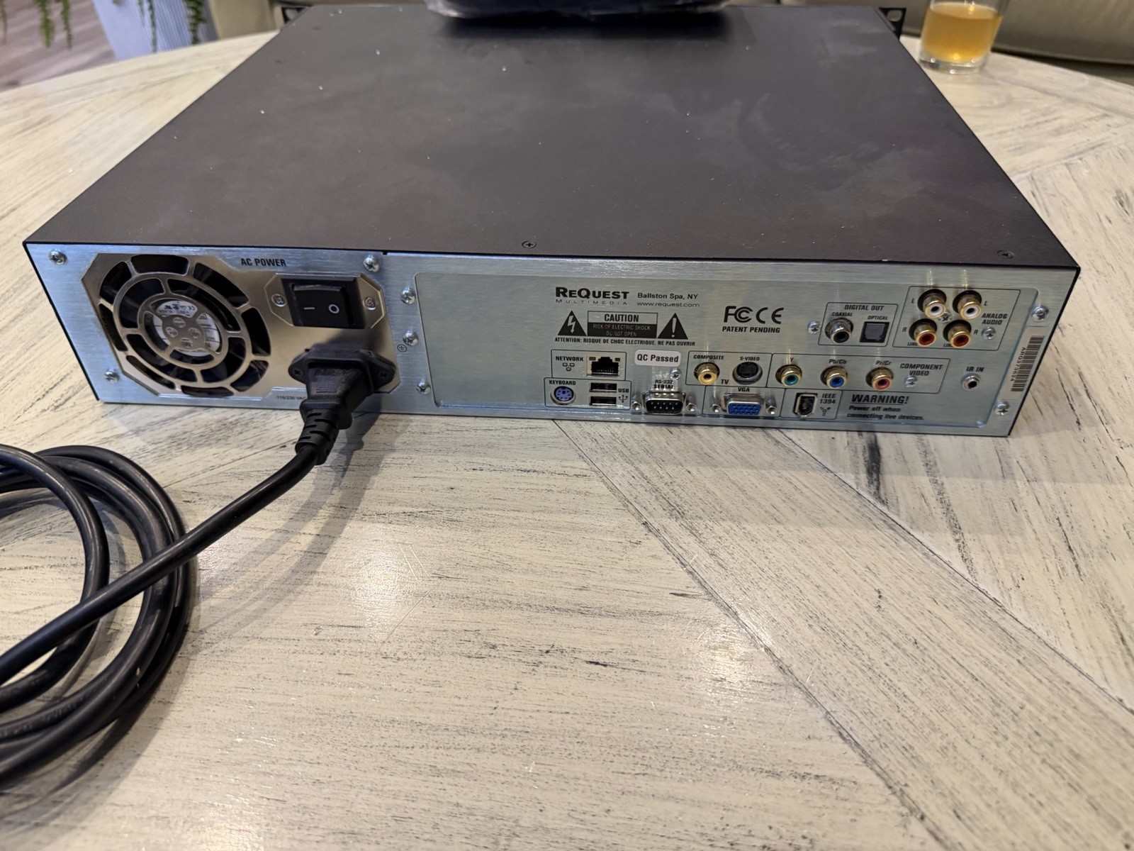 Audio ReQuest Multimedia Fusion Digital Music Server With Remote