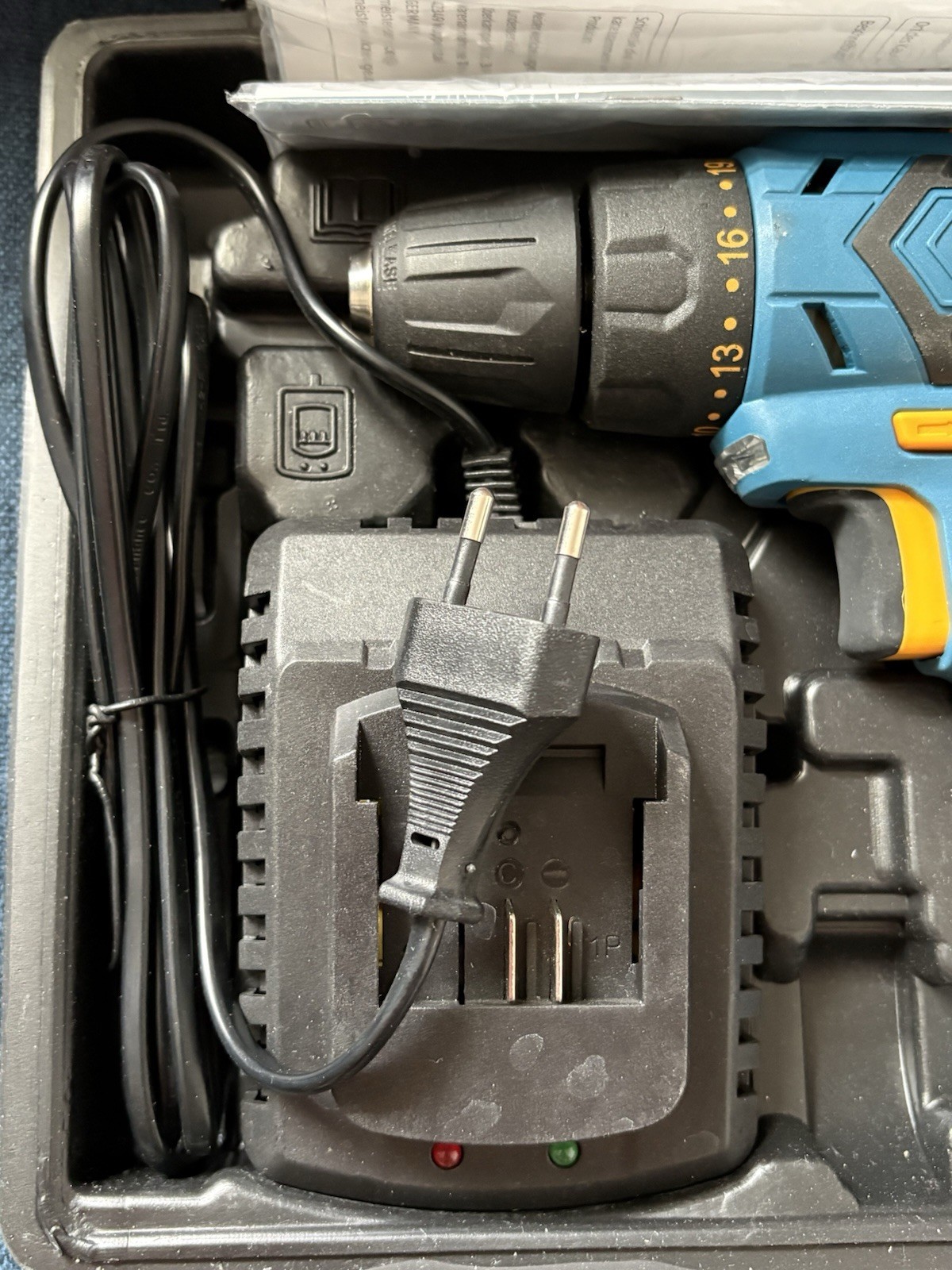 Workzone 16V Cordless Drill Set Kit Li-Ion Battery EU Plug New Case